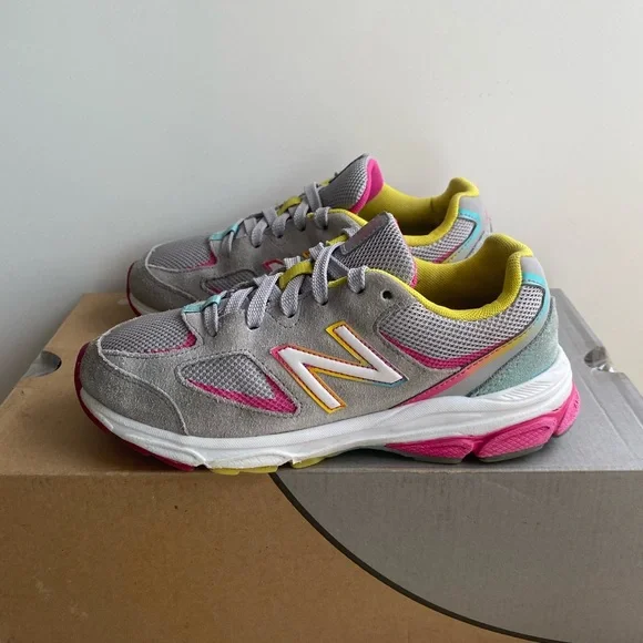 New Balance 888 v2 Grey/Pink Kids Sneakers - SZ 3 Y - Picture 8 of 15